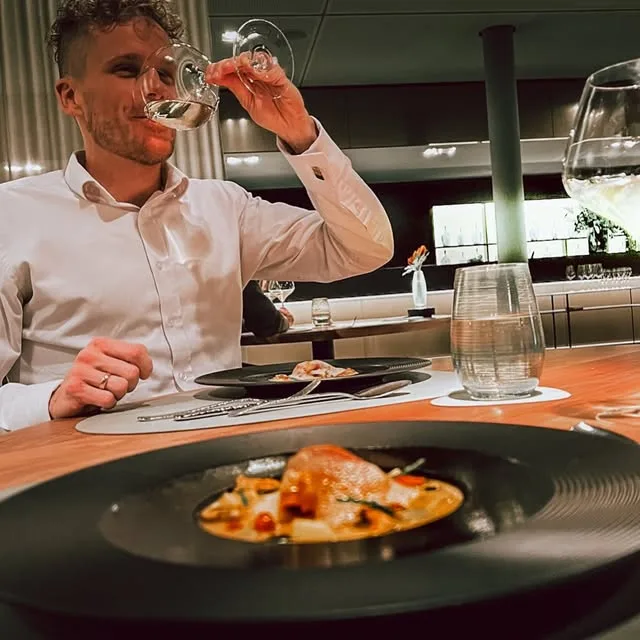 Marcel Aue im Restaurant